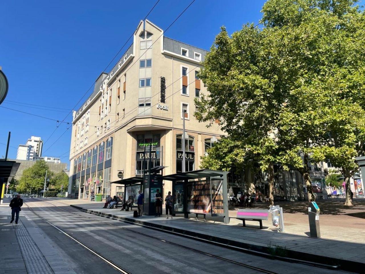 Commerce Nancy 983m² Location commerce Nancy Meurthe-et-Moselle OLCOM2204502 0